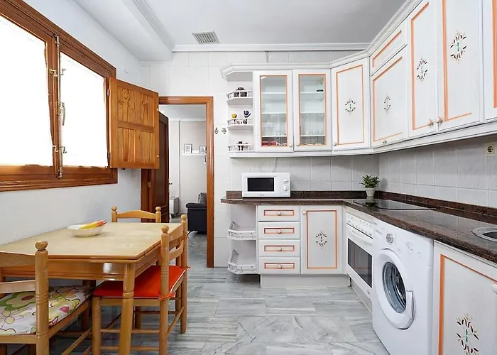 Apartamento Granada Centro. ÁTICO Ayuntamiento